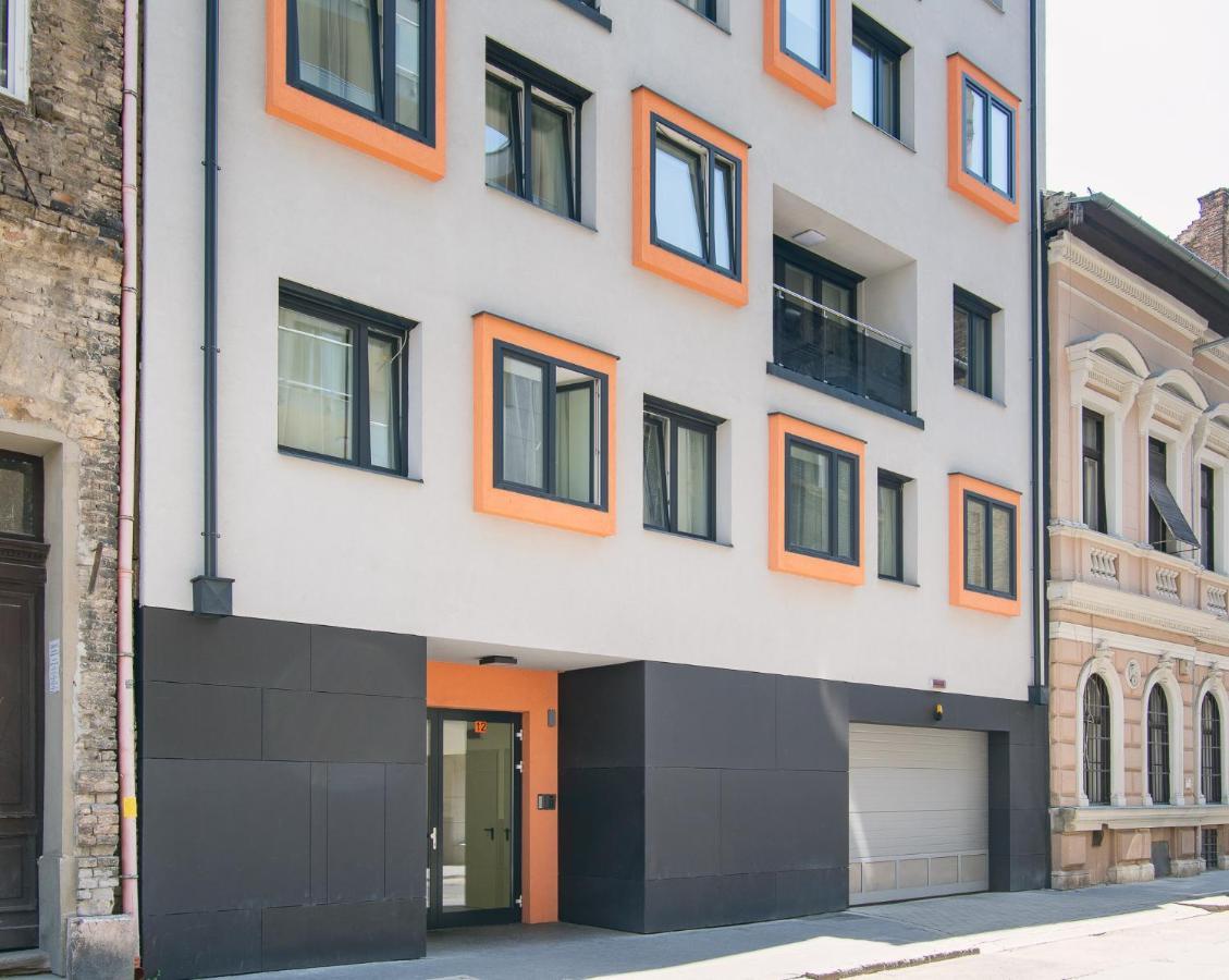 Corvin Apartment With Balcony And Ac Budapešť Exteriér fotografie